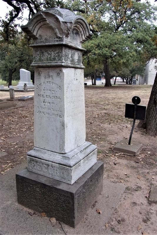 James K. Polk Record gravesite and marker image. Click for full size.