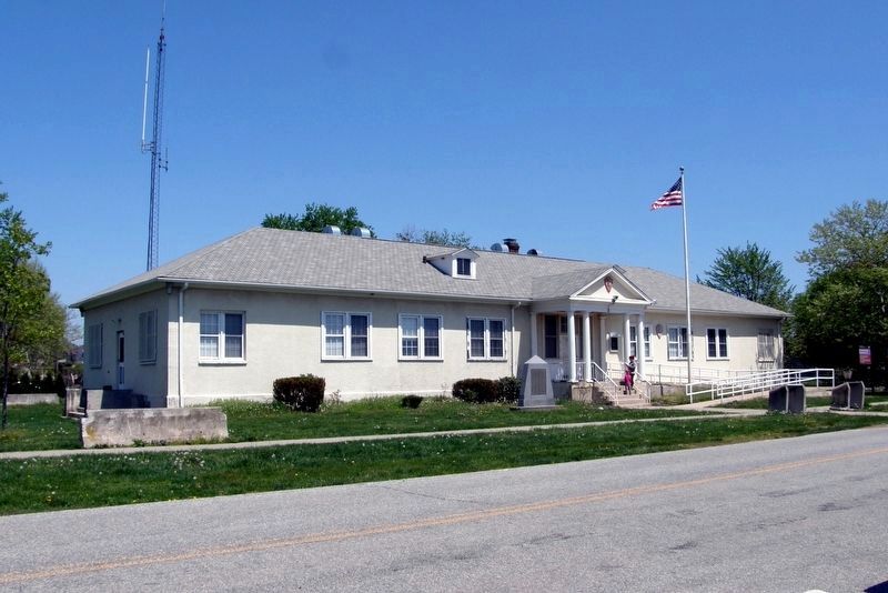 Elm Tree Light wayside site. Click for full size. Elm Tree Light wayside site image. Click for full size.