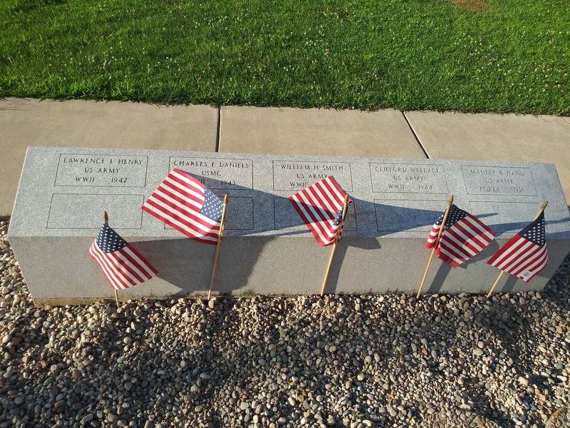 Sanford Veterans Memorial. Click for full size. Sanford Veterans Memorial image. Click for full size.