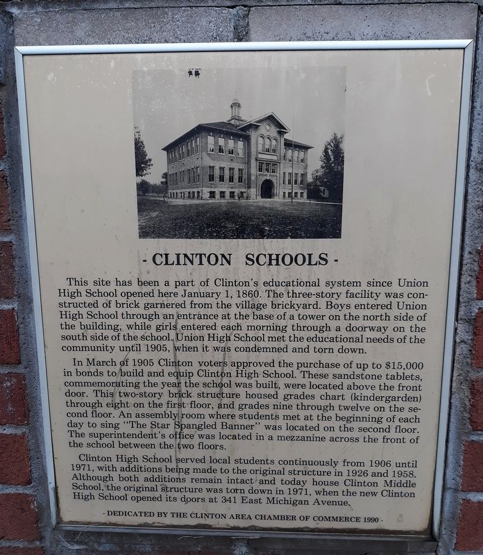 Clinton School Marker image. Click for full size.