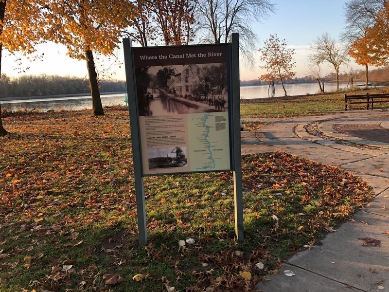 Where the Canal Met the River Marker image. Click for full size.
