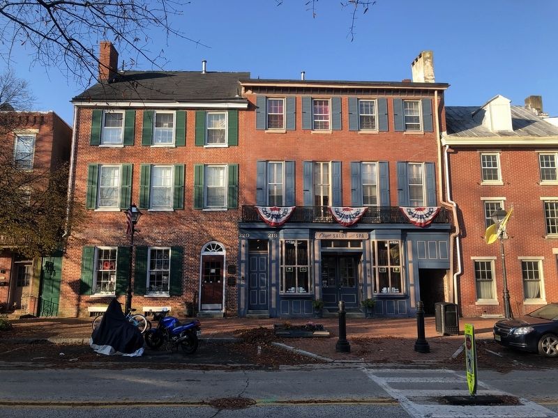 218-220 High Street. Click for full size. 218-220 High Street image. Click for full size.
