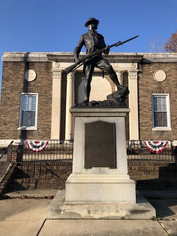 World War I Memorial image. Click for full size.