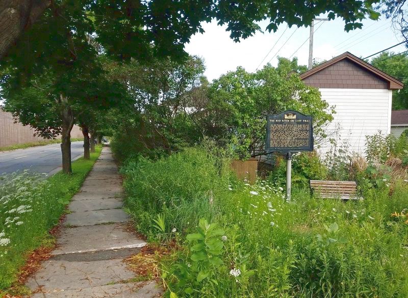The Red River Ox Cart Trail Marker in pocket park on south side of St. Anthony Avenue image. Click for full size.