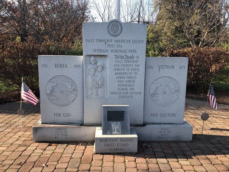 Falls Township War Memorial image. Click for full size.