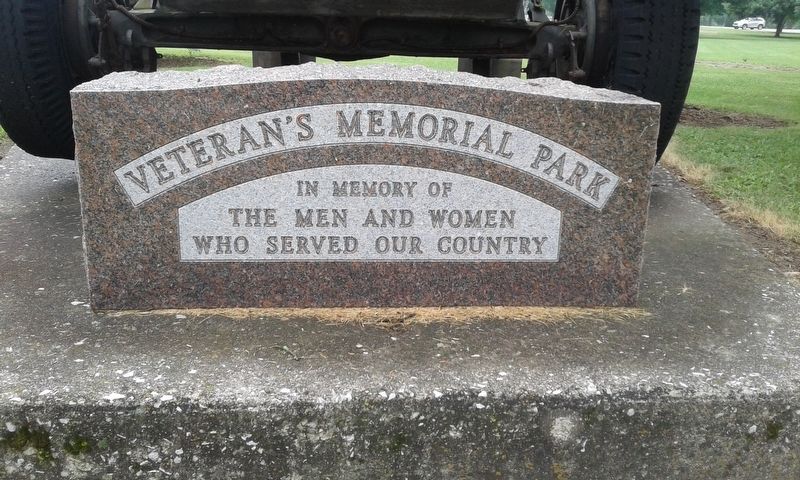 Veteran's Memorial Park Marker image. Click for full size.