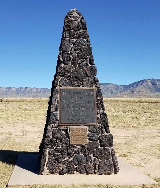 Trinity Site Marker image. Click for full size.