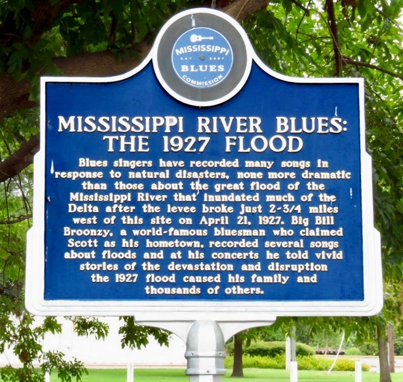Mississippi River Blues: The 1927 Flood Marker (front) image. Click for full size.