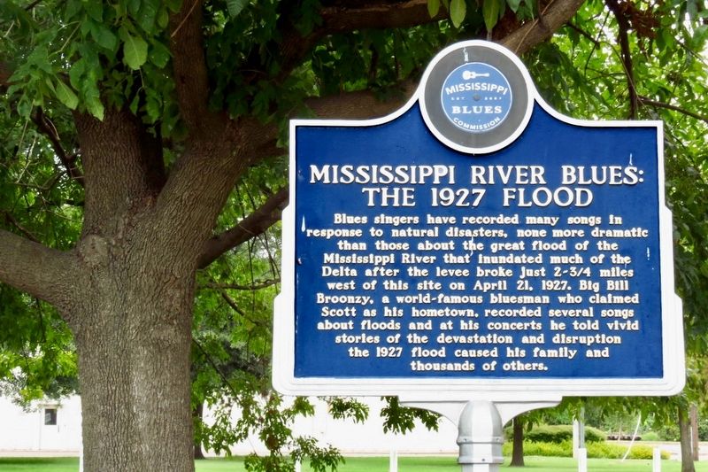 Mississippi River Blues: The 1927 Flood Marker image. Click for full size.