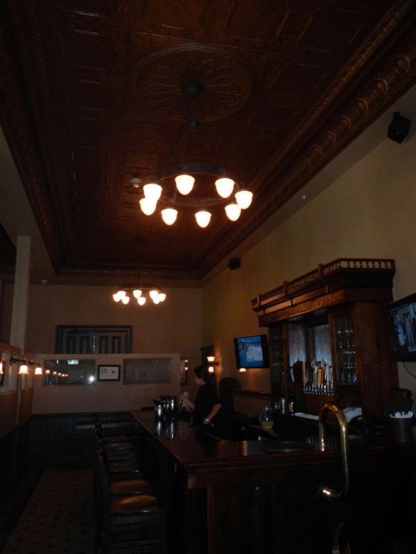 Grand Union Hotel bar image. Click for full size.