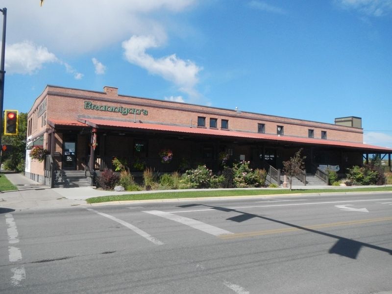 Flathead Wholesale Grocery Marker image. Click for full size.