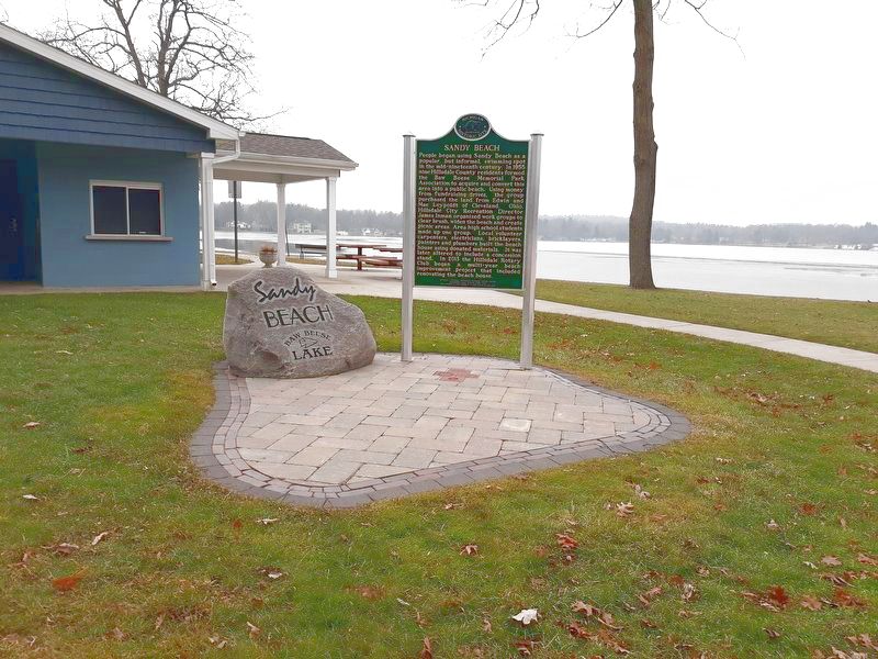 Sandy Beach / Baw Beese Lake Marker image. Click for full size.