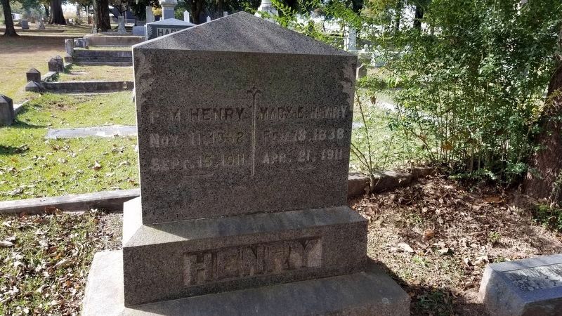 Francis Marion Henry and wife's gravestone image. Click for full size.