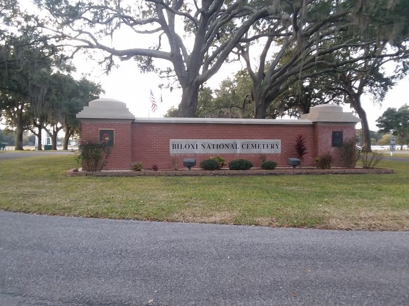 Veterans Memorial image. Click for full size.