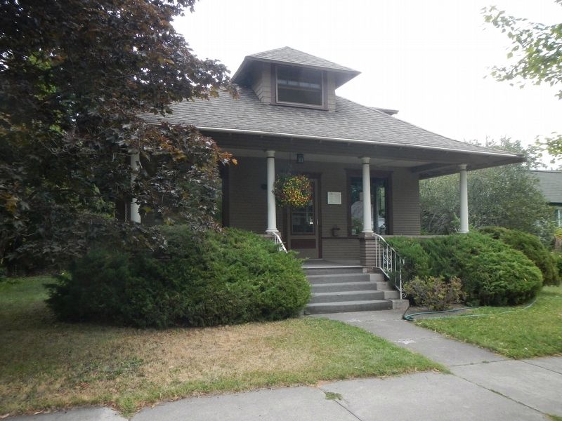 Iseminger/Graham House and Marker. Click for more information. Iseminger/Graham House and Marker image. Click for more information.