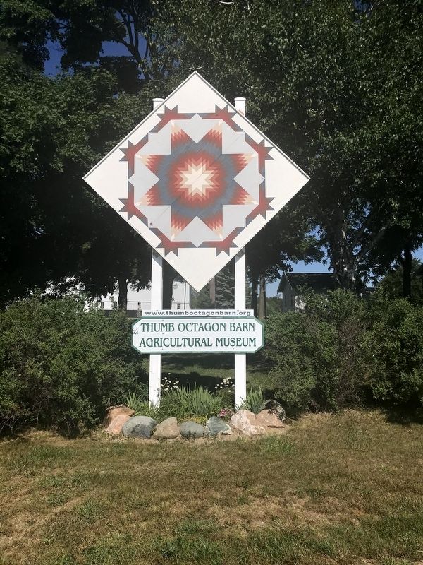 The Sign to the Thumb Octagon Barn Agricultural Museum image. Click for full size.
