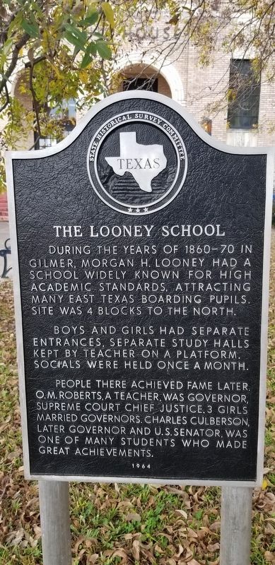 The Looney School Marker image. Click for full size.