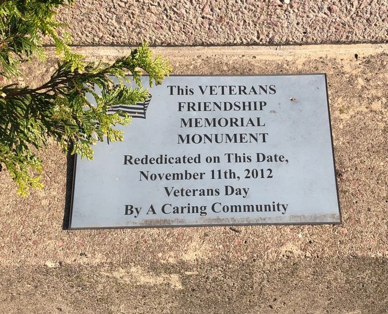 Plaque on the base of the memorial. Click for full size. Plaque on the base of the memorial image. Click for full size.