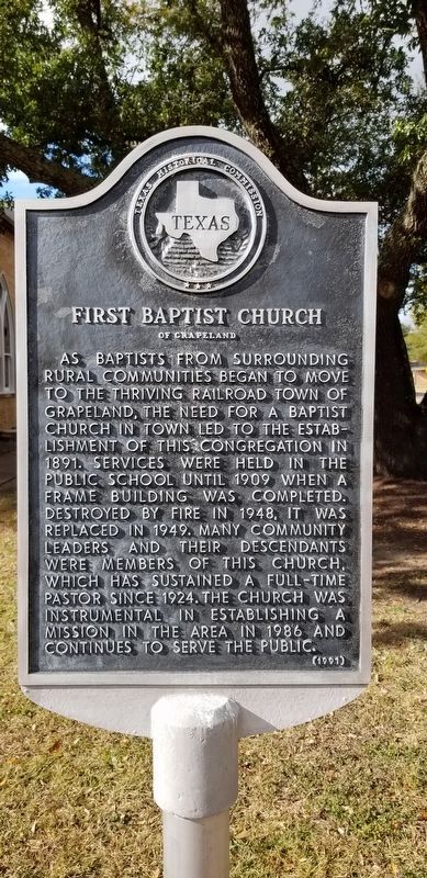 First Baptist Church of Grapeland Marker image. Click for full size.