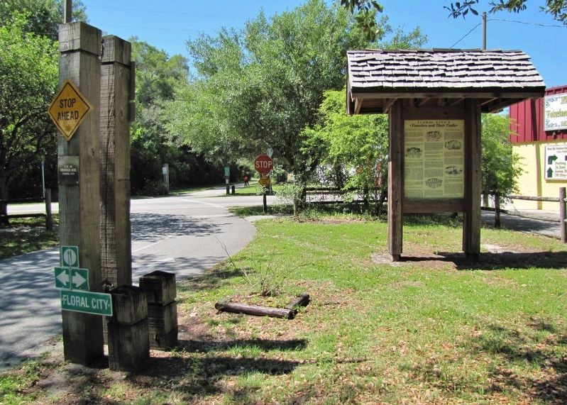 Floral City's Travelers and Their Trails Marker Kiosk image. Click for full size.