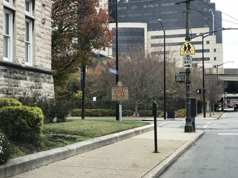 Louisville Medical College Marker. Click for full size. Louisville Medical College Marker image. Click for full size.