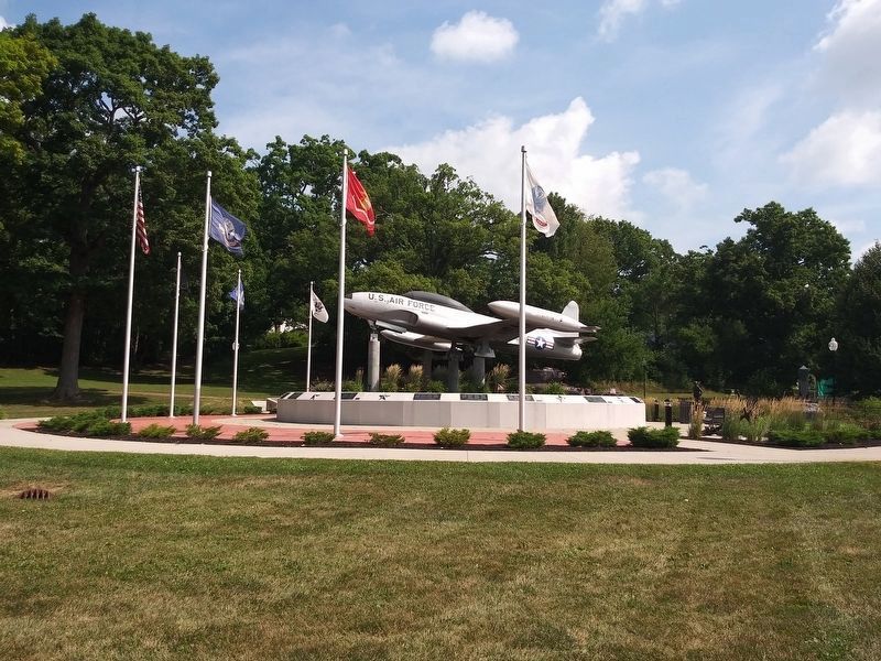 Huntington Veterans Memorials Display image. Click for full size.