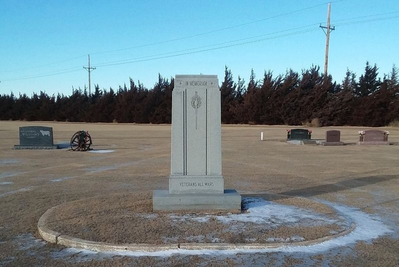 Fowler Veterans Memorial image. Click for full size.