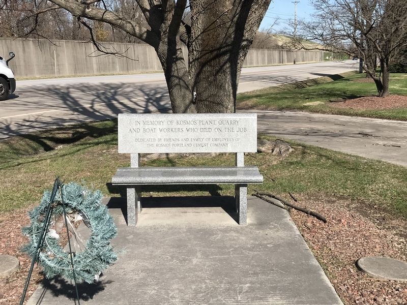 Kosmosdale Memorial Bench. Click for full size. Kosmosdale Memorial Bench image. Click for full size.