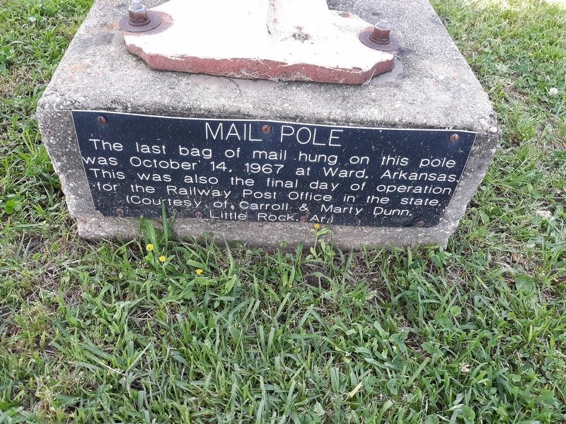 Mail Pole Marker image. Click for full size.