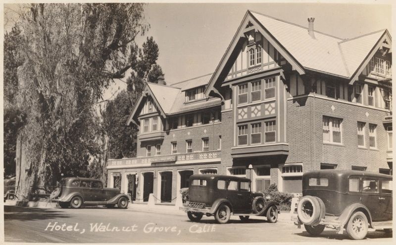 Walnut Grove Hotel image. Click for full size.