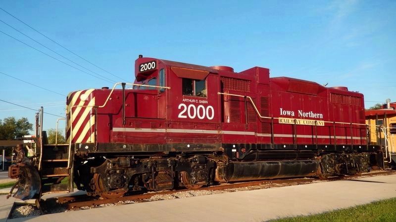 Iowa Northern Railway Locomotive #2000 image. Click for full size.
