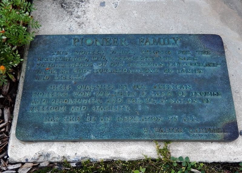 Pioneer Family Marker image. Click for full size.