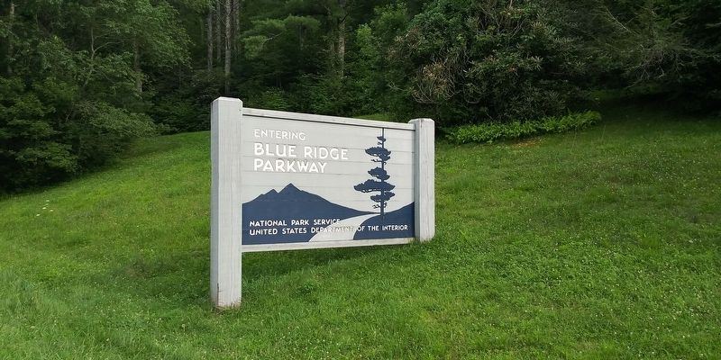 Blue Ridge Parkway Enterance Sign image. Click for full size.