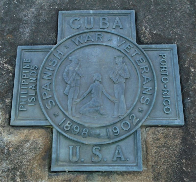 United Spanish War Veterans Emblem on Memorial image. Click for full size.