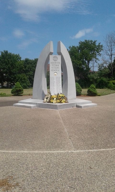 Dorchester Vietnam Veterans Memorial image. Click for full size.