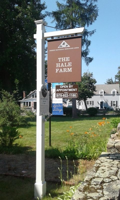 The Hale Farm Sign image. Click for full size.