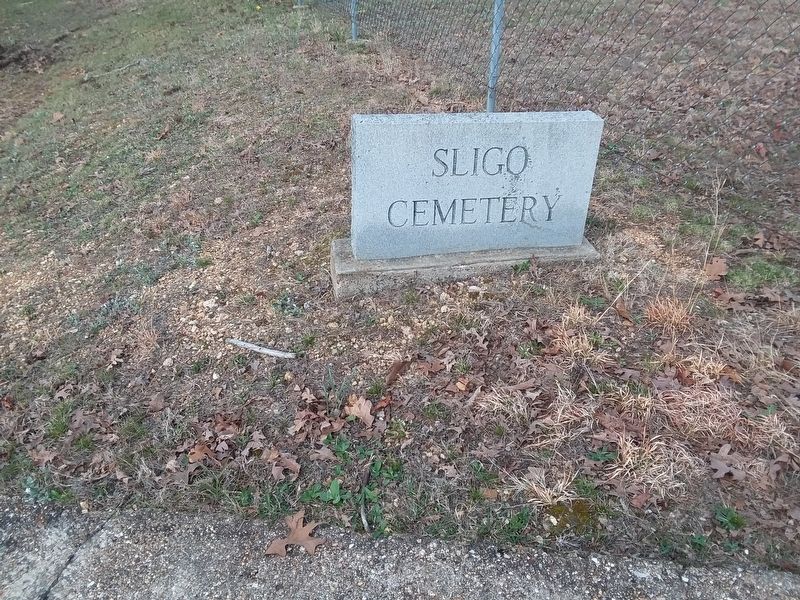 Sligo Cemetery Sign image. Click for full size.