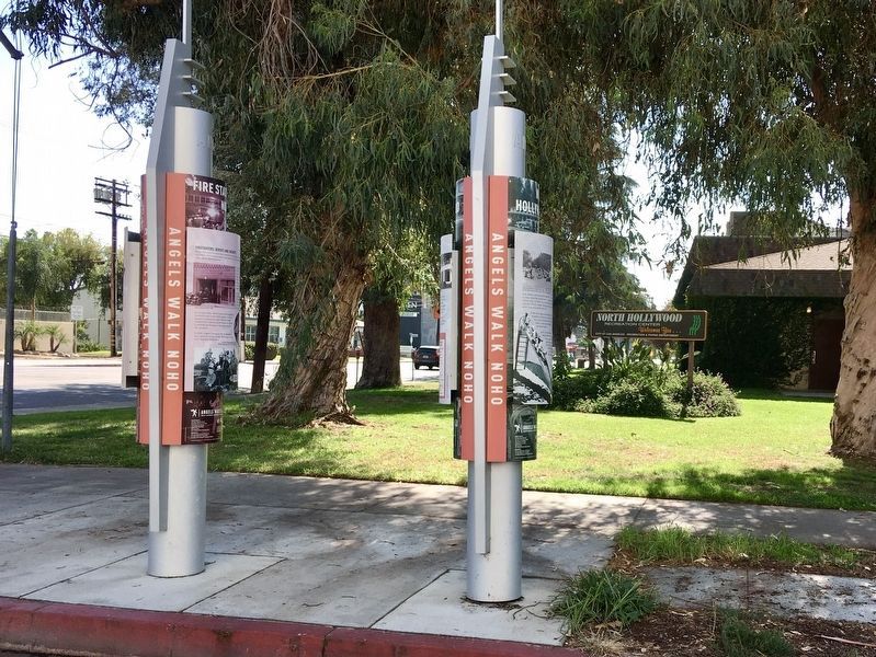 North Hollywood Park and Marker image. Click for full size.