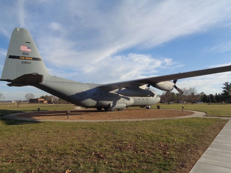 C-130E Hercules image. Click for full size.