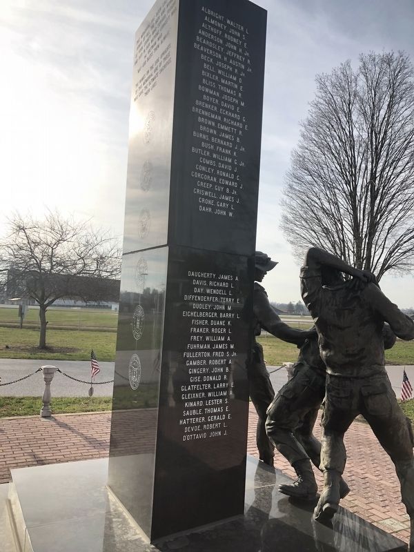 Vietnam Memorial image. Click for full size.