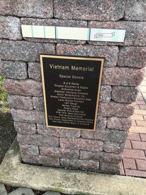 Vietnam Memorial image. Click for full size.