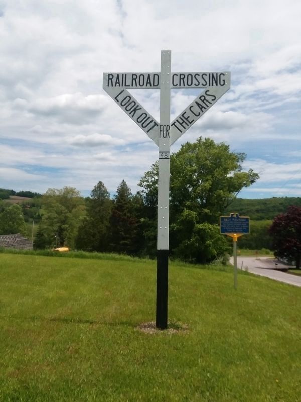 Railroad Crossing Sign #48 image. Click for full size.