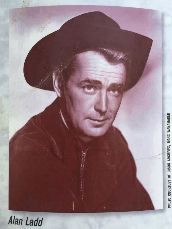 Alan Ladd image. Click for full size.