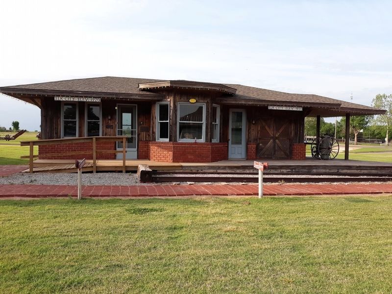 1950s Model Train Replica Depot. Click for full size. 1950s Model Train Replica Depot image. Click for full size.