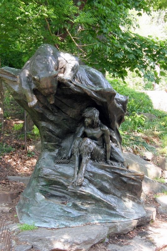 Alfred Lincoln Seligman Fountain. Click for full size. Alfred Lincoln Seligman Fountain image. Click for full size.