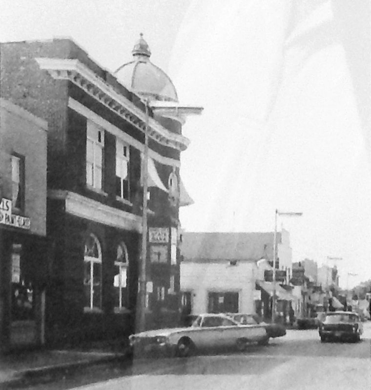 Marker detail: Cuba City State Bank image. Click for full size.