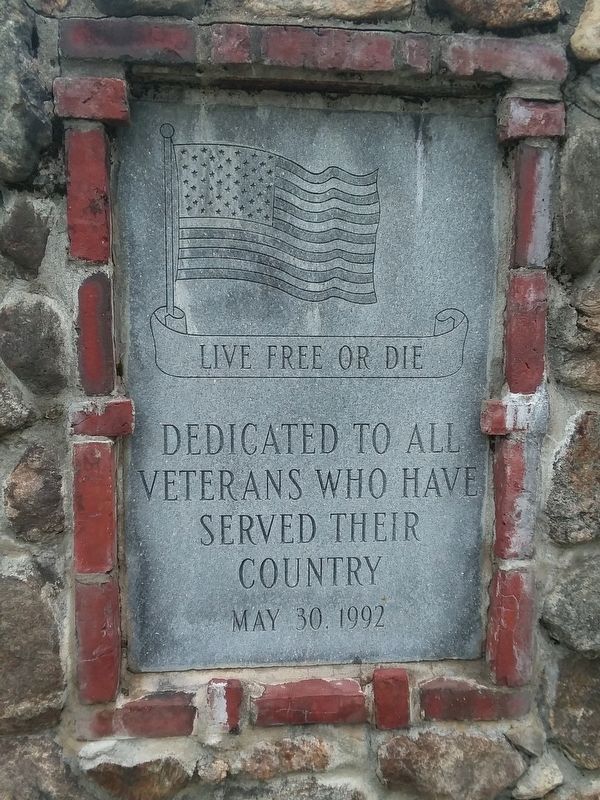 Northfield Veteran's Memorial image. Click for full size.