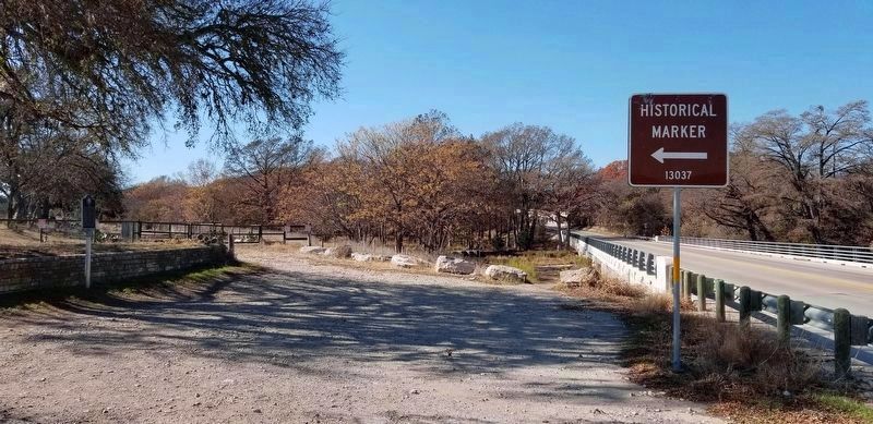 The Hunt Marker is located next to a small road pullout. Click for full size. The Hunt Marker is located next to a small road pullout image. Click for full size.