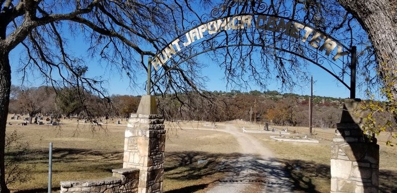 The entrance to the Hunt Japonica Cemetery image. Click for full size.