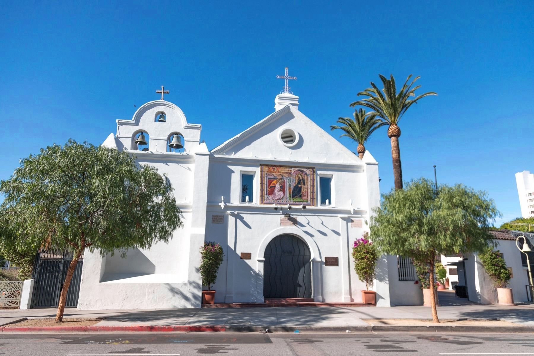 La Placita — Church of Our Lady of the Angels — Plaza Church image. Click for full size.